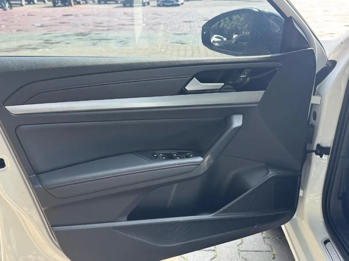 2023 Volkswagen Lavida 1.4T 150HP L4 7DCT,autocango,china used car exporter,china ev exporter,chinese used car exporter,chinese used ev exporter