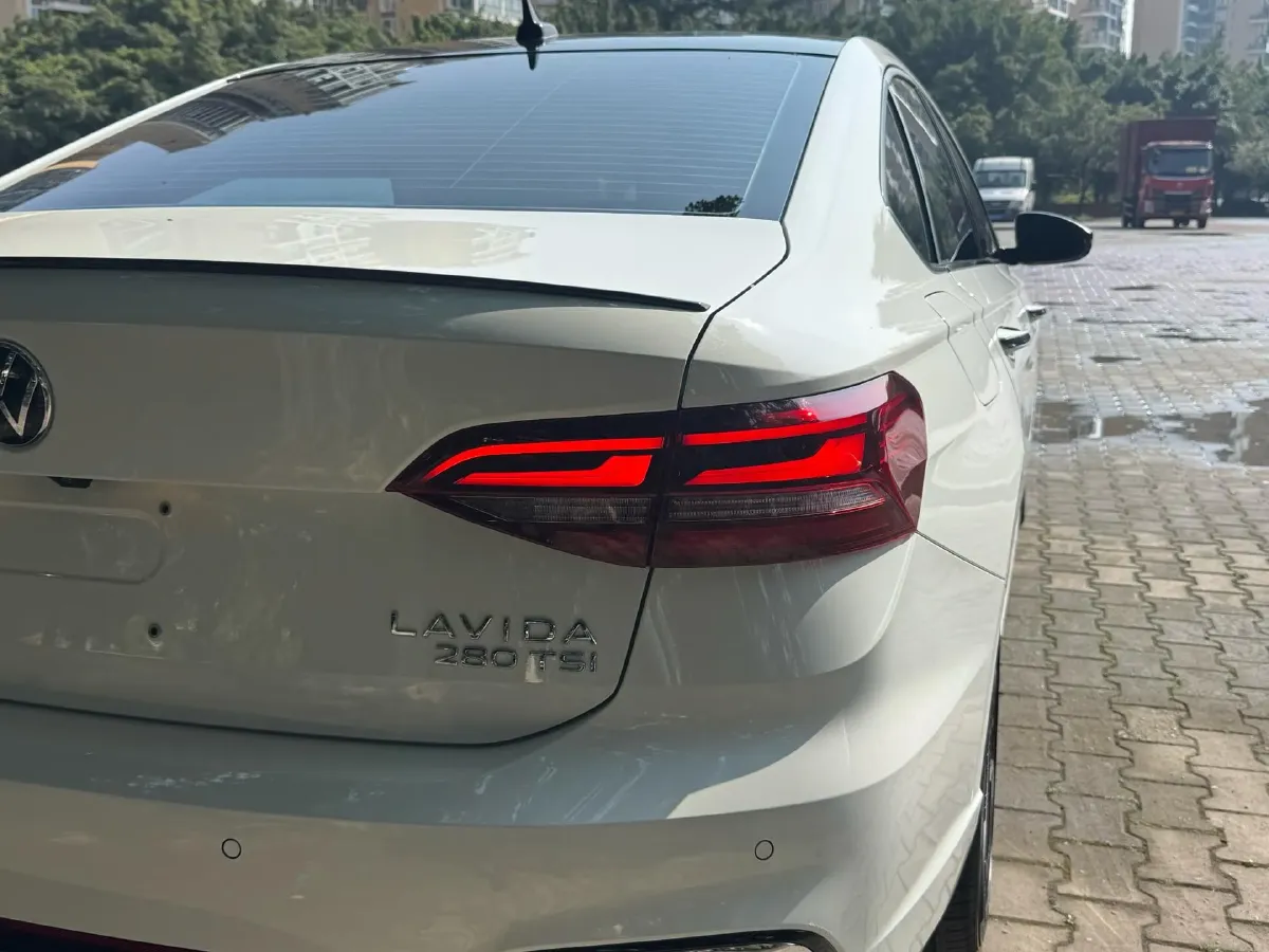 2023 Volkswagen Lavida 1.4T 150HP L4 7DCT,autocango,china used car exporter,china ev exporter,chinese used car exporter,chinese used ev exporter