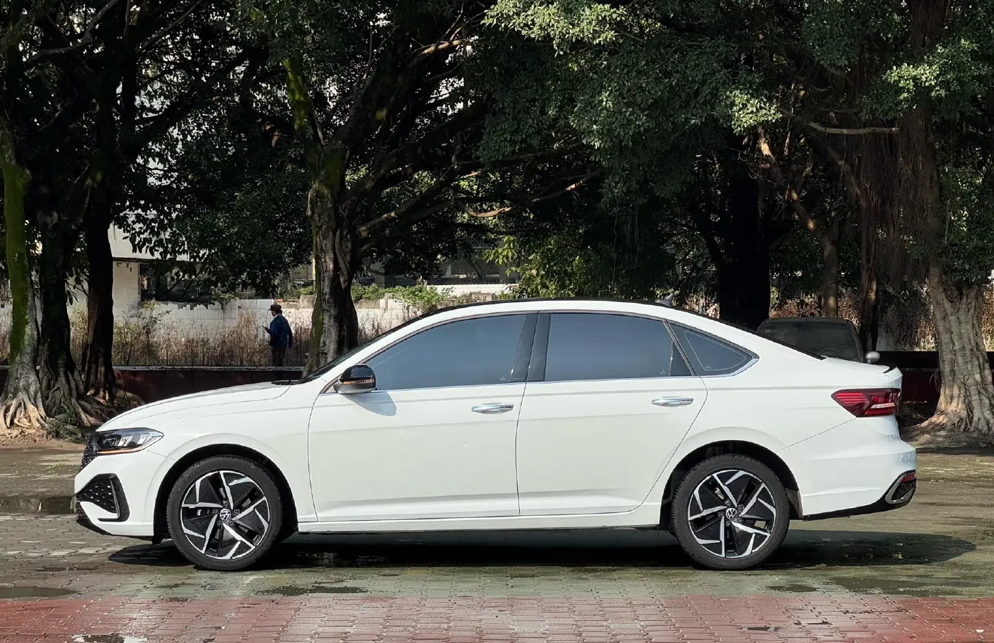 2023 Volkswagen Lavida 1.4T 150HP L4 7DCT,autocango,china used car exporter,china ev exporter,chinese used car exporter,chinese used ev exporter