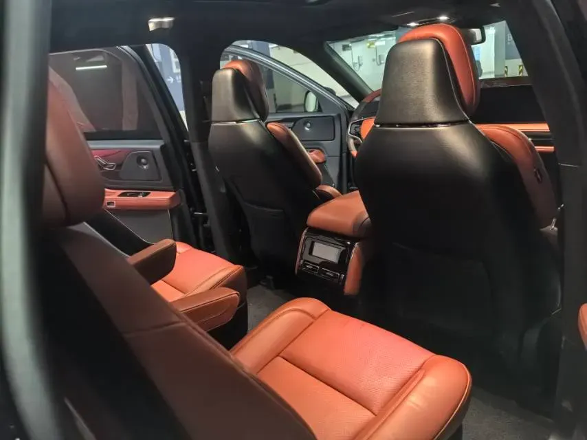 2024 Lincoln Aviator 3.0T 367HP V6 10AT,autocango,china used car exporter,china ev exporter,chinese used car exporter,chinese used ev exporter