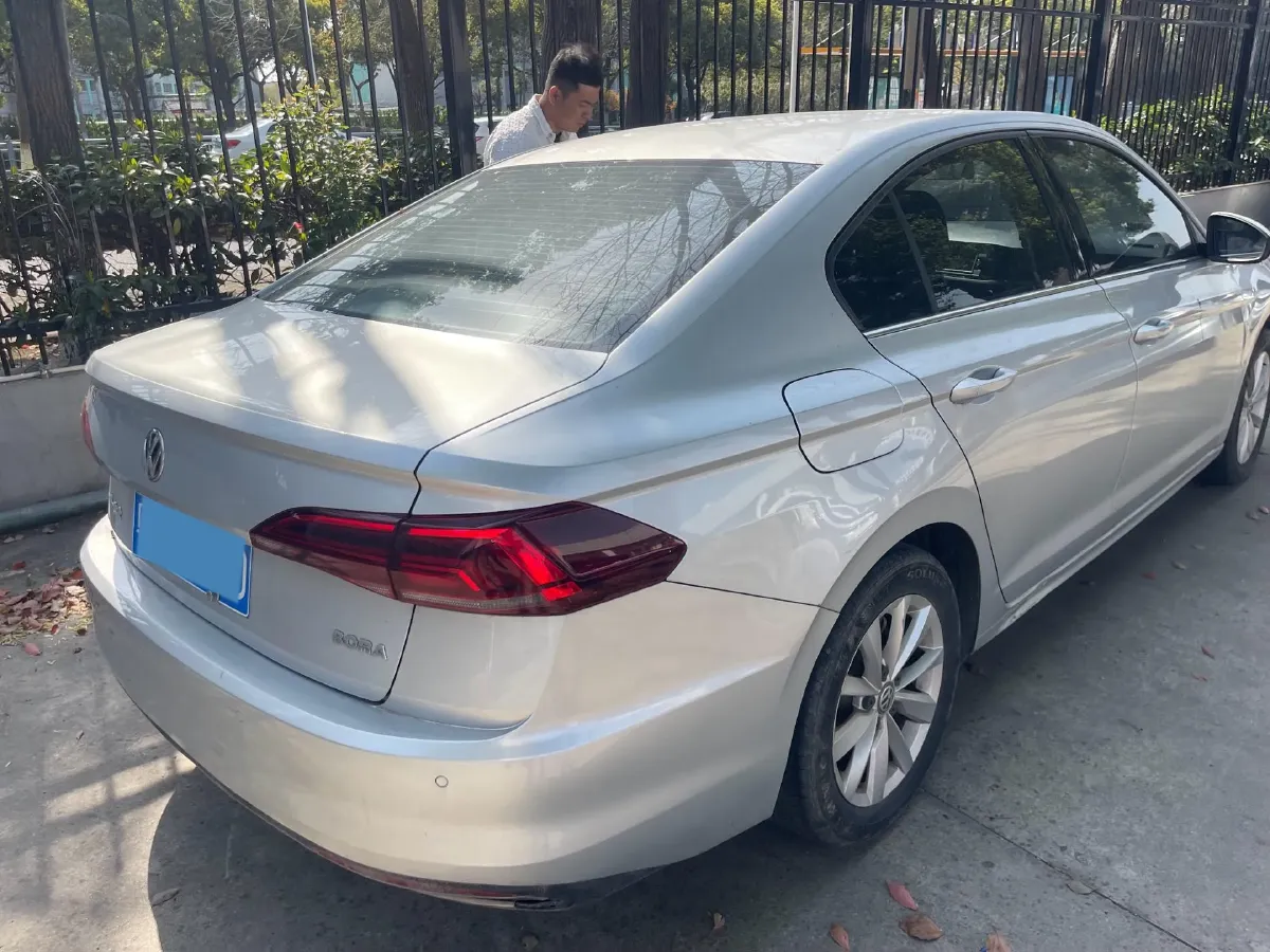 2020 Volkswagen Bora 1.5L 113HP L4 6AT,autocango,china used car exporter,china ev exporter,chinese used car exporter,chinese used ev exporter