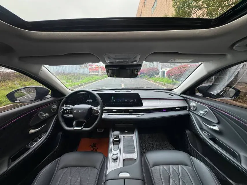 2025 Chery Arrizo 8 2.0T 254HP L4 7DCT,autocango,china used car exporter,china ev exporter,chinese used car exporter,chinese used ev exporter