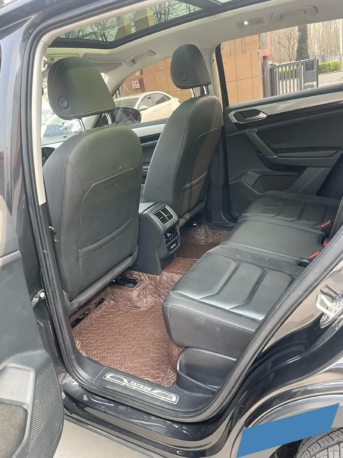 2020 Volkswagen Tayron 2.0T 186HP L4 7DCT,autocango,china used car exporter,china ev exporter,chinese used car exporter,chinese used ev exporter