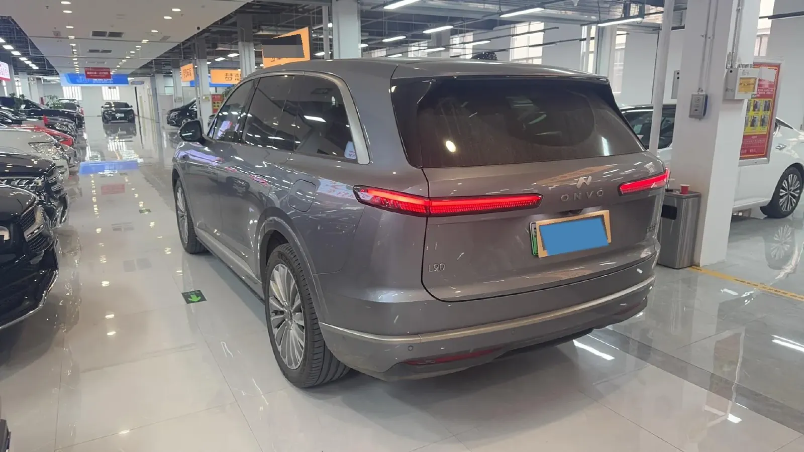 2025 ONVO L90 BEV,autocango,china used car exporter,china ev exporter,chinese used car exporter,chinese used ev exporter