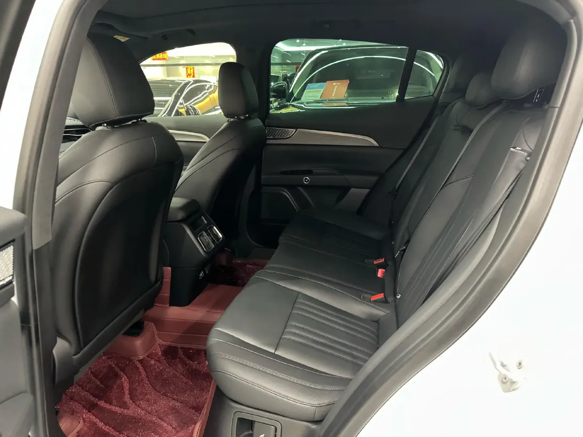 2010 Audi Q5 3.2L 270HP V6 7DCT,autocango,china used car exporter,china ev exporter,chinese used car exporter,chinese used ev exporter