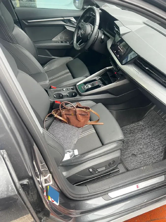 2024 Audi A3 1.4T 150HP L4 7DCT,autocango,china used car exporter,china ev exporter,chinese used car exporter,chinese used ev exporter