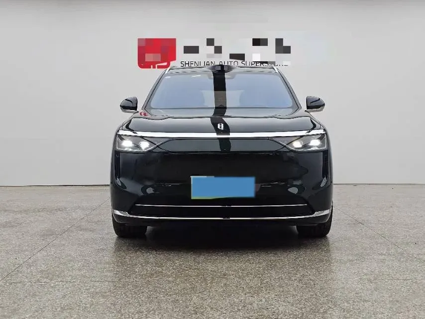 2025 AITO AITO M8 REEV 160HP REEV 53.4KWH,autocango,china used car exporter,china ev exporter,chinese used car exporter,chinese used ev exporter