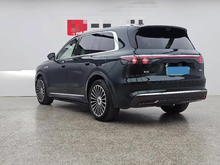 2025 AITO AITO M8 REEV 160HP REEV 53.4KWH,autocango,china used car exporter,china ev exporter,chinese used car exporter,chinese used ev exporter