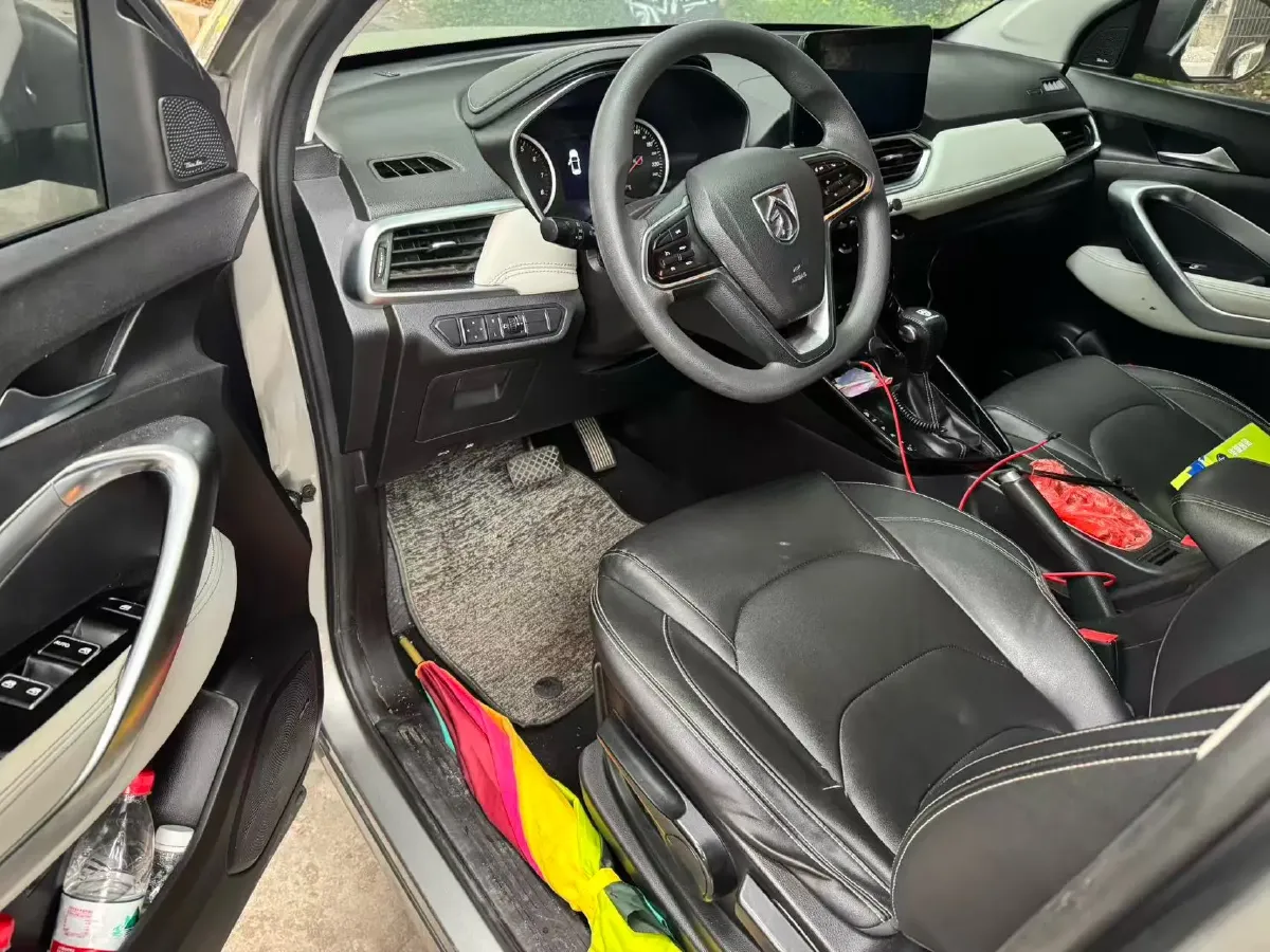 2019 BaoJun 530 1.5T 151HP L4 CVT,autocango,china used car exporter,china ev exporter,chinese used car exporter,chinese used ev exporter