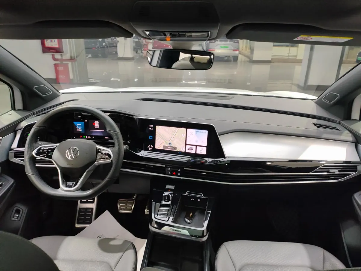 2021 Volkswagen Talagon 2.0T 220HP L4 7DCT,autocango,china used car exporter,china ev exporter,chinese used car exporter,chinese used ev exporter