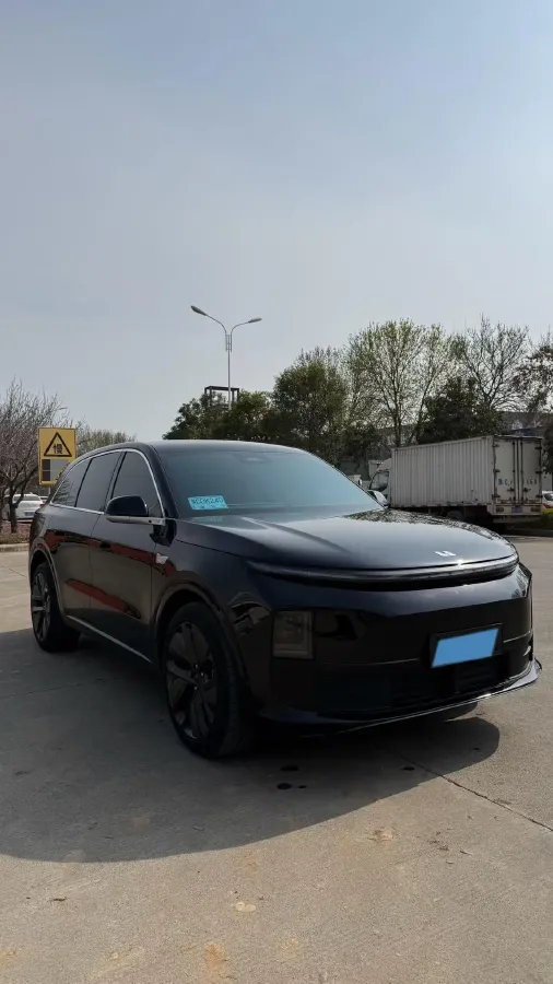2024 Li L6 Range Extended 154HP L4 REEV 36.8KWH,autocango,china used car exporter,china ev exporter,chinese used car exporter,chinese used ev exporter