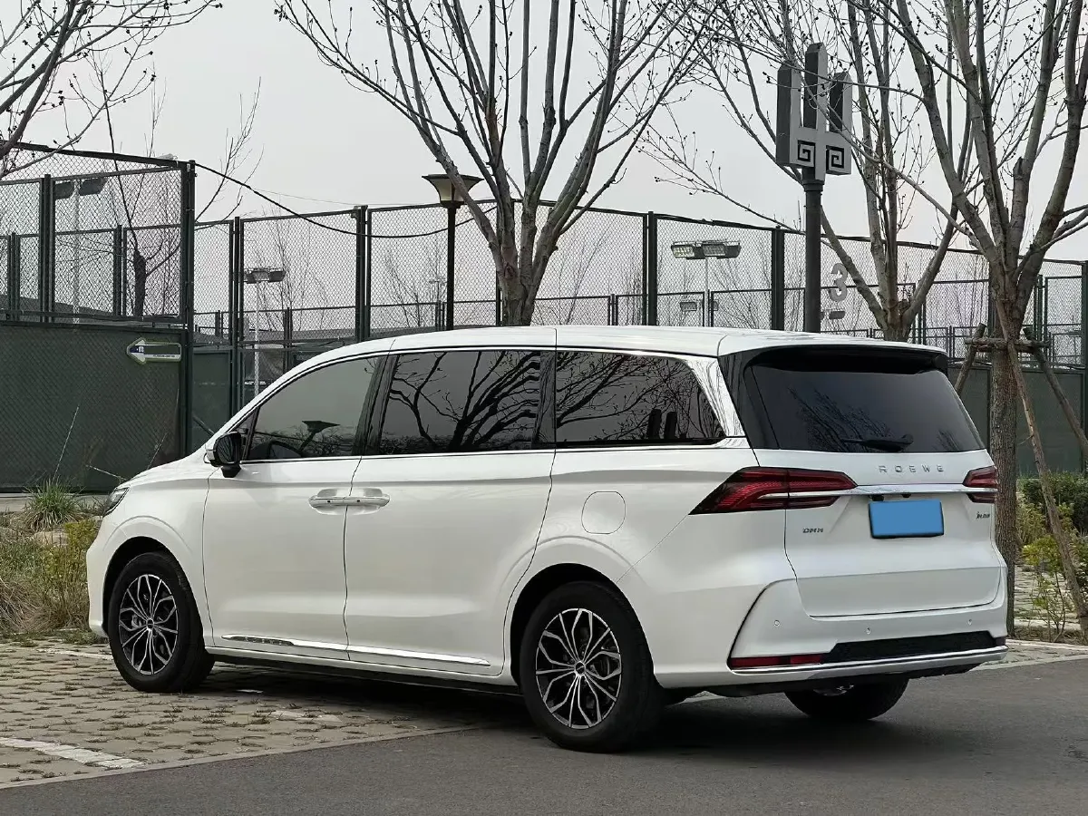 2025 Roewe iMAX8 1.5T 150HP L4 1DHT PHEV 24.7KWH,autocango,china used car exporter,china ev exporter,chinese used car exporter,chinese used ev exporter