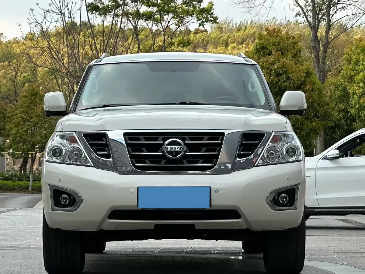 2018 Nissan Patrol 4.0L 279HP V6 7AT,autocango,china used car exporter,china ev exporter,chinese used car exporter,chinese used ev exporter