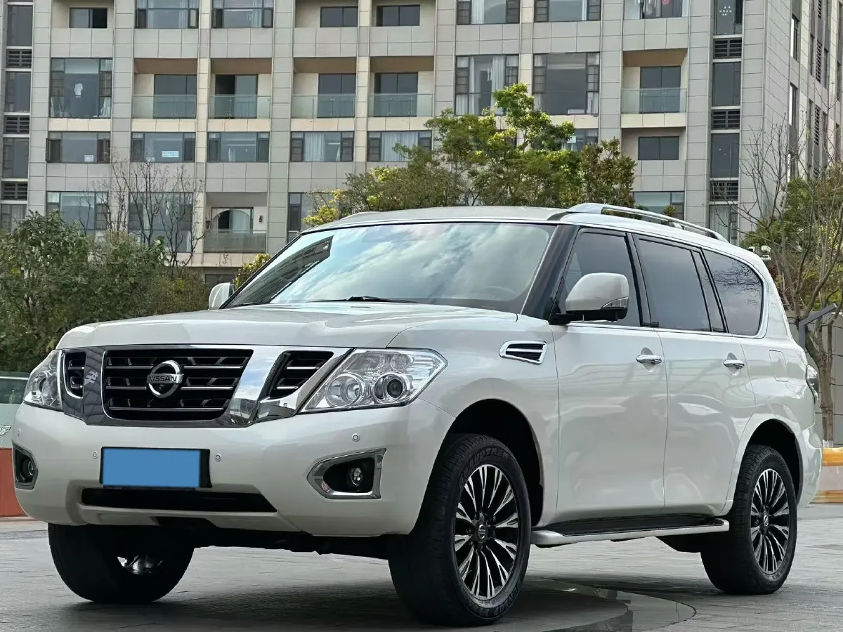 2018 Nissan Patrol 4.0L 279HP V6 7AT,autocango,china used car exporter,china ev exporter,chinese used car exporter,chinese used ev exporter