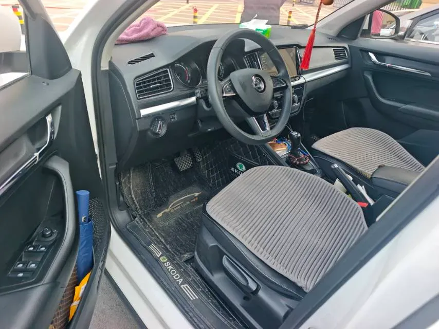 2022 Skoda Kamiq 1.5L 112HP L4 6AT,autocango,china used car exporter,china ev exporter,chinese used car exporter,chinese used ev exporter