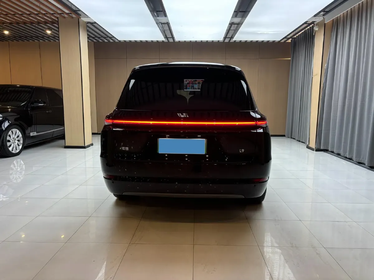 2022 Li L9 Range Extended 154HP REEV 42.6KWH,autocango,china used car exporter,china ev exporter,chinese used car exporter,chinese used ev exporter