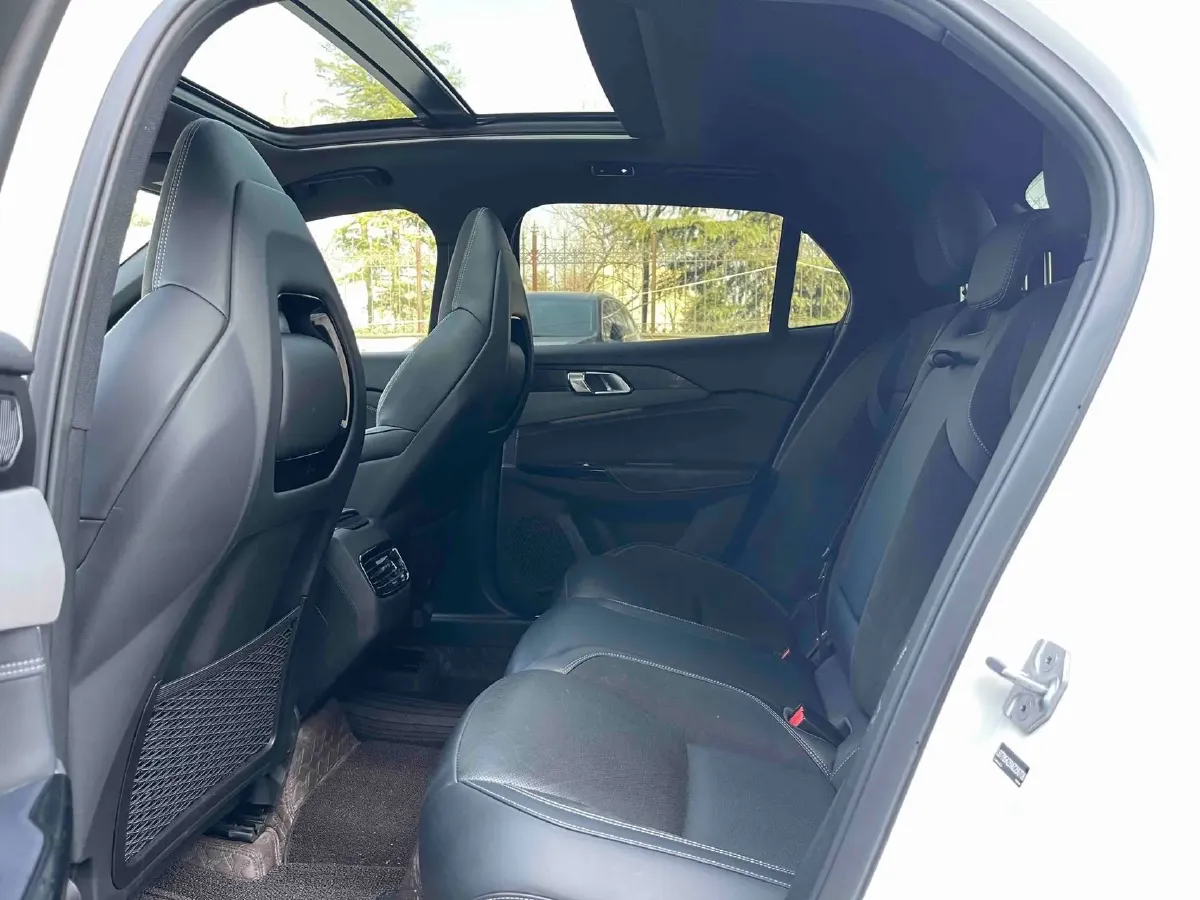 2022 LYNK&CO 03 2.0T 190HP L4 7DCT,autocango,china used car exporter,china ev exporter,chinese used car exporter,chinese used ev exporter