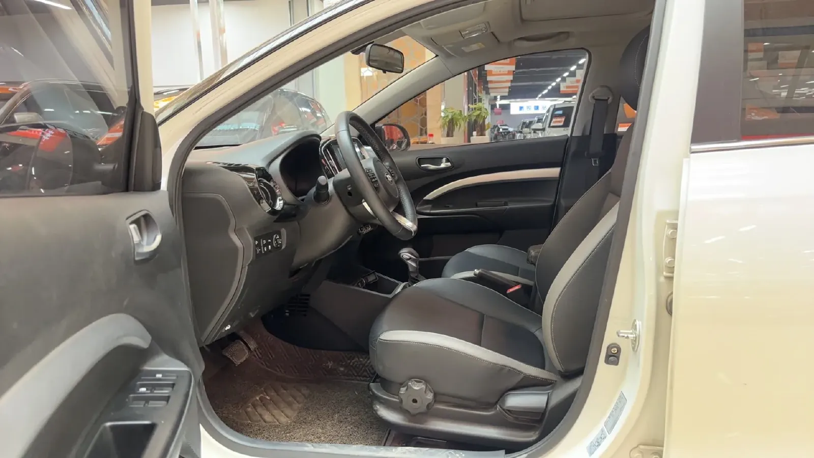 2021 Kia KX1 1.4L 100HP L4 CVT,autocango,china used car exporter,china ev exporter,chinese used car exporter,chinese used ev exporter