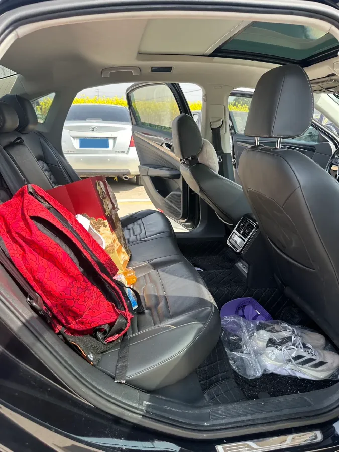 2020 Volkswagen Passat 2.0T 186HP L4 7DCT,autocango,china used car exporter,china ev exporter,chinese used car exporter,chinese used ev exporter