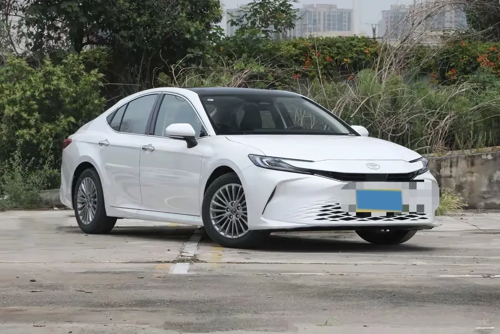 2025 Toyota Camry 2.0L 152HP L4 E-CVT Hybrid,autocango,china used car exporter,china ev exporter,chinese used car exporter,chinese used ev exporter