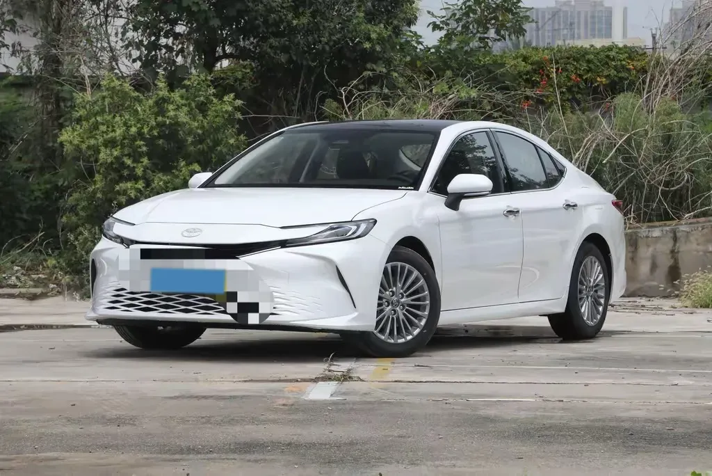 2025 Toyota Camry 2.0L 152HP L4 E-CVT Hybrid,autocango,china used car exporter,china ev exporter,chinese used car exporter,chinese used ev exporter