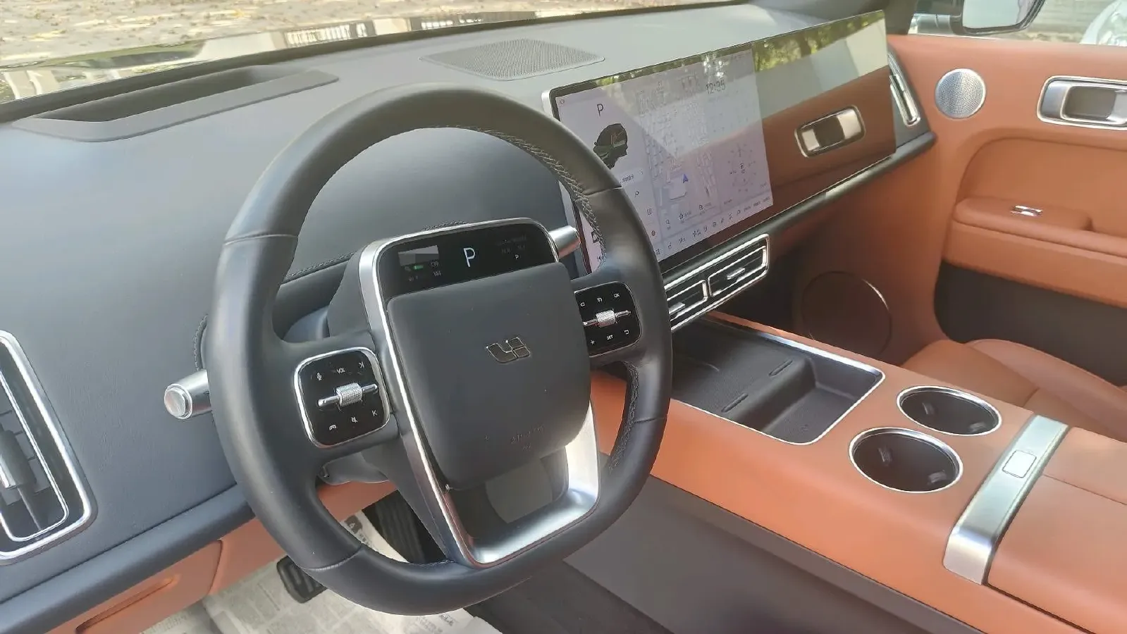 2023 Li L7 Range Extended 154HP REEV 40.9KWH,autocango,china used car exporter,china ev exporter,chinese used car exporter,chinese used ev exporter