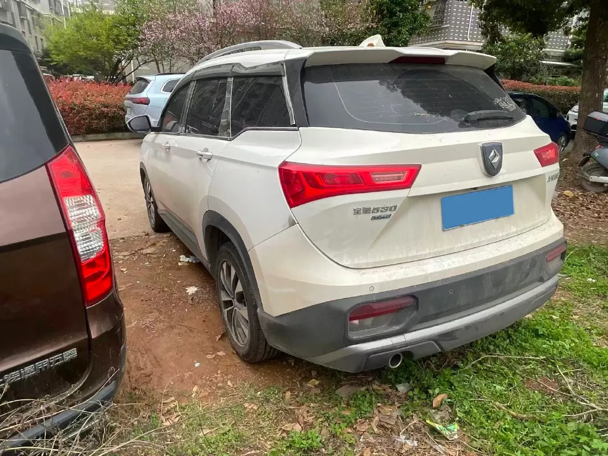 2020 HanTeng X5 1.5T 156HP L4 6AT,autocango,china used car exporter,china ev exporter,chinese used car exporter,chinese used ev exporter