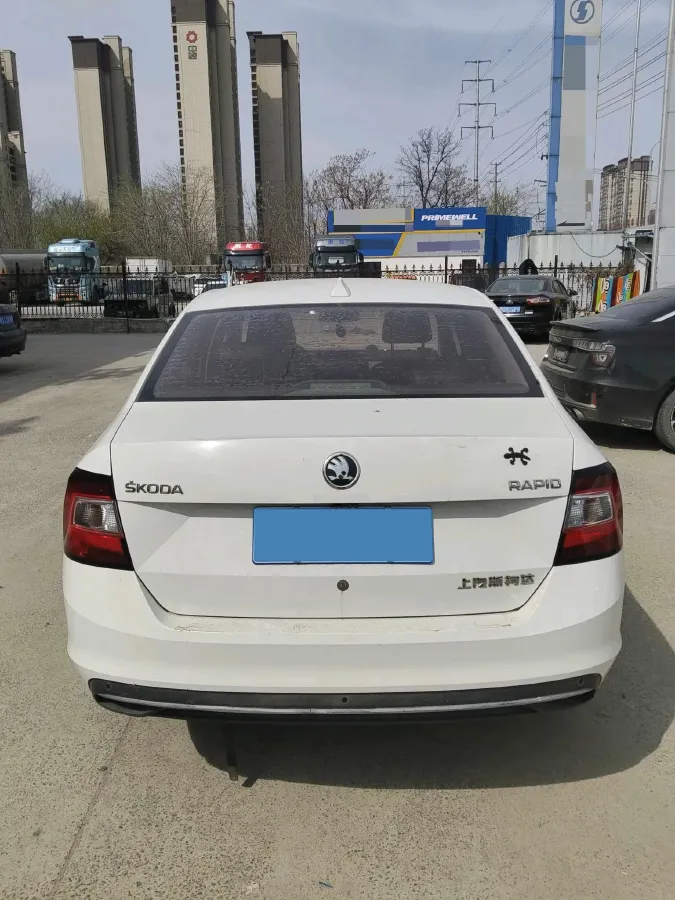 2019 SWM G01 1.5T 156HP L4 6AT,autocango,china used car exporter,china ev exporter,chinese used car exporter,chinese used ev exporter
