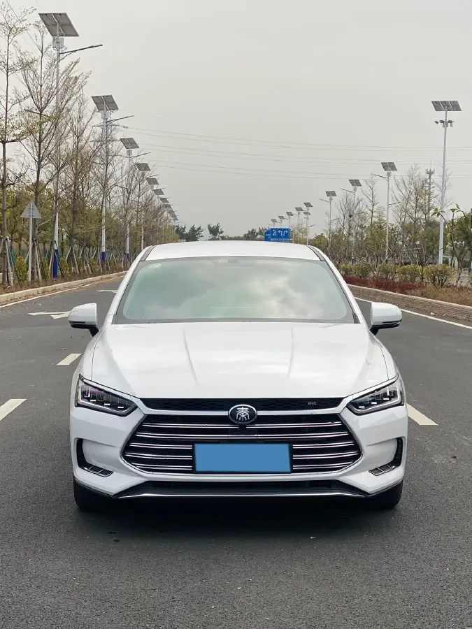 2019 BYD Qin Pro 1.5T 154HP L4 6DCT PHEV,autocango,china used car exporter,china ev exporter,chinese used car exporter,chinese used ev exporter