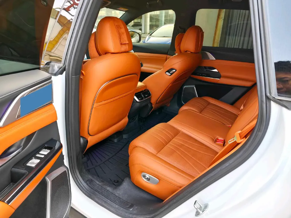 2022 Jeep Gladiator 3.6L 284HP V6 8AT,autocango,china used car exporter,china ev exporter,chinese used car exporter,chinese used ev exporter