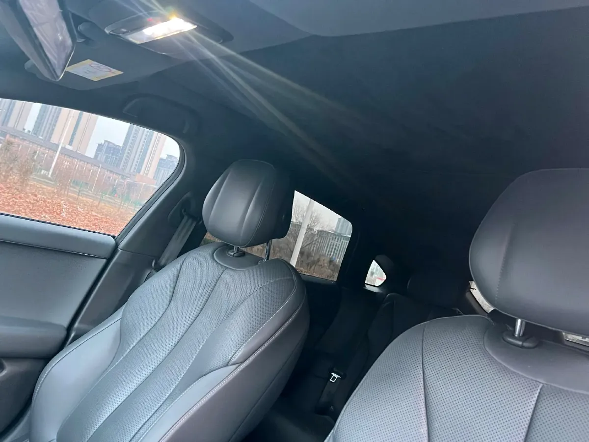 2024 Xpeng P7+ BEV 60.7KWH,autocango,china used car exporter,china ev exporter,chinese used car exporter,chinese used ev exporter