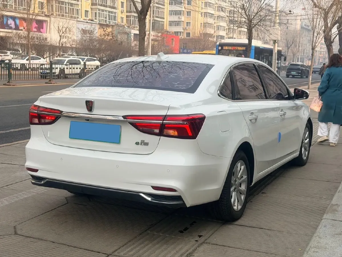 2017 Roewe i6 1.0T 125HP L3 2AT PHEV,autocango,china used car exporter,china ev exporter,chinese used car exporter,chinese used ev exporter