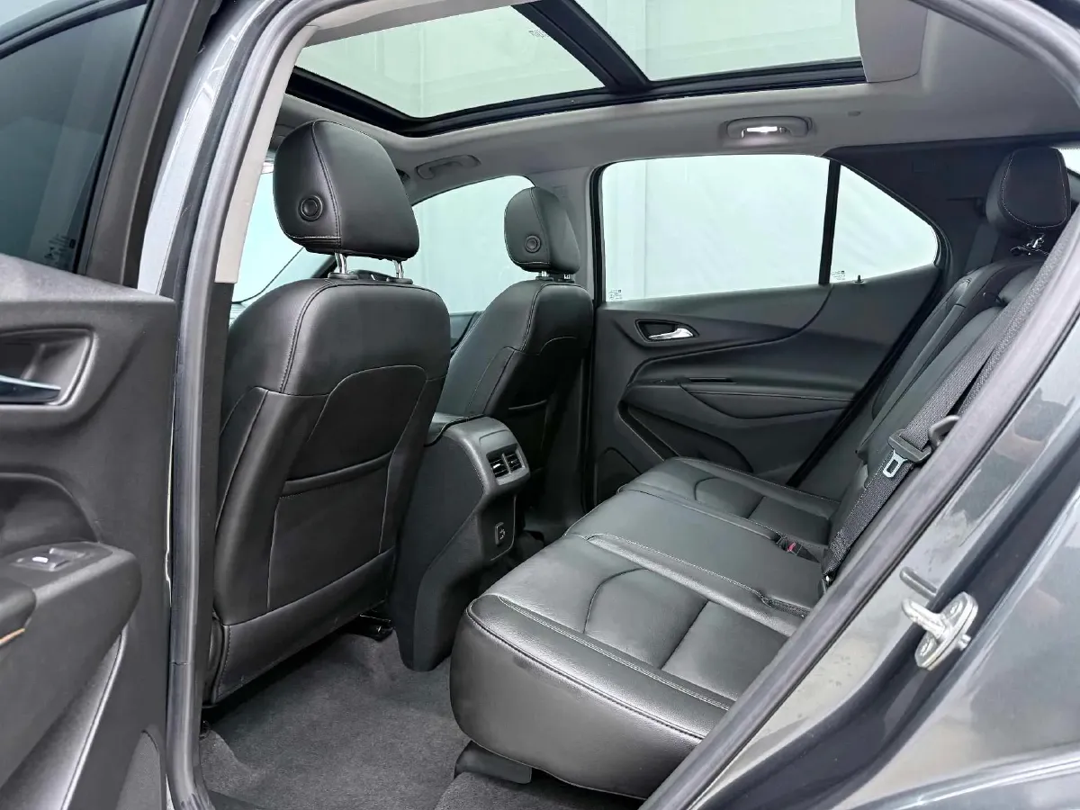 2019 Chevrolet Equinox 1.5T 169HP L4 6AT,autocango,china used car exporter,china ev exporter,chinese used car exporter,chinese used ev exporter