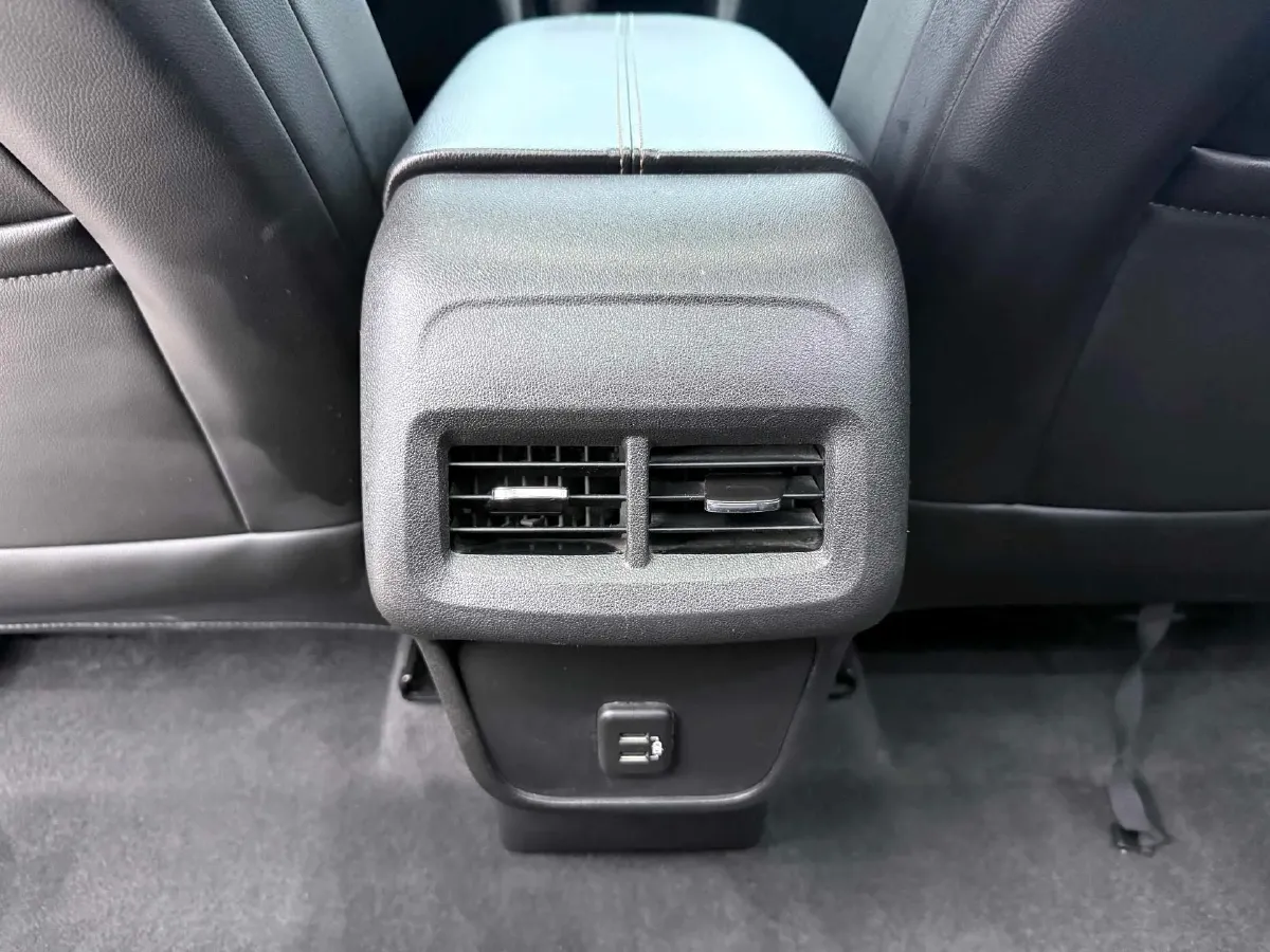 2019 Chevrolet Equinox 1.5T 169HP L4 6AT,autocango,china used car exporter,china ev exporter,chinese used car exporter,chinese used ev exporter