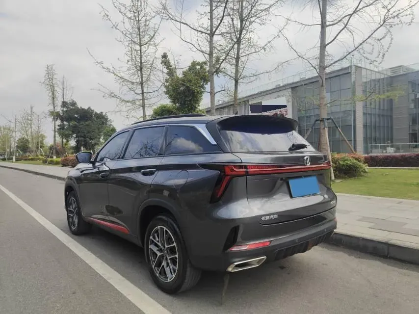 2022 ChangAn CS75 Plus 1.5T 188HP L4 8AT,autocango,china used car exporter,china ev exporter,chinese used car exporter,chinese used ev exporter