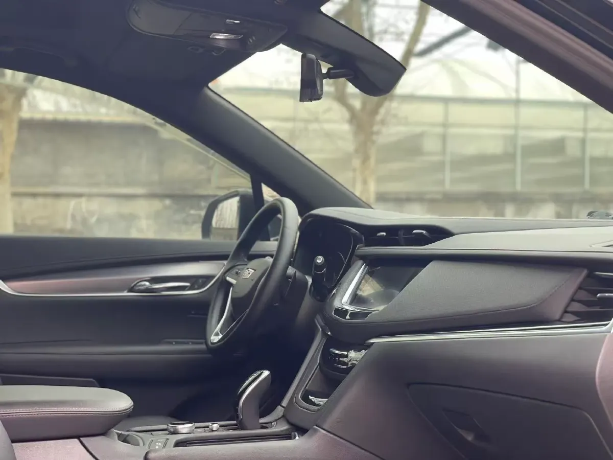 2021 Cadillac XT6 2.0T 237HP L4 9AT,autocango,china used car exporter,china ev exporter,chinese used car exporter,chinese used ev exporter