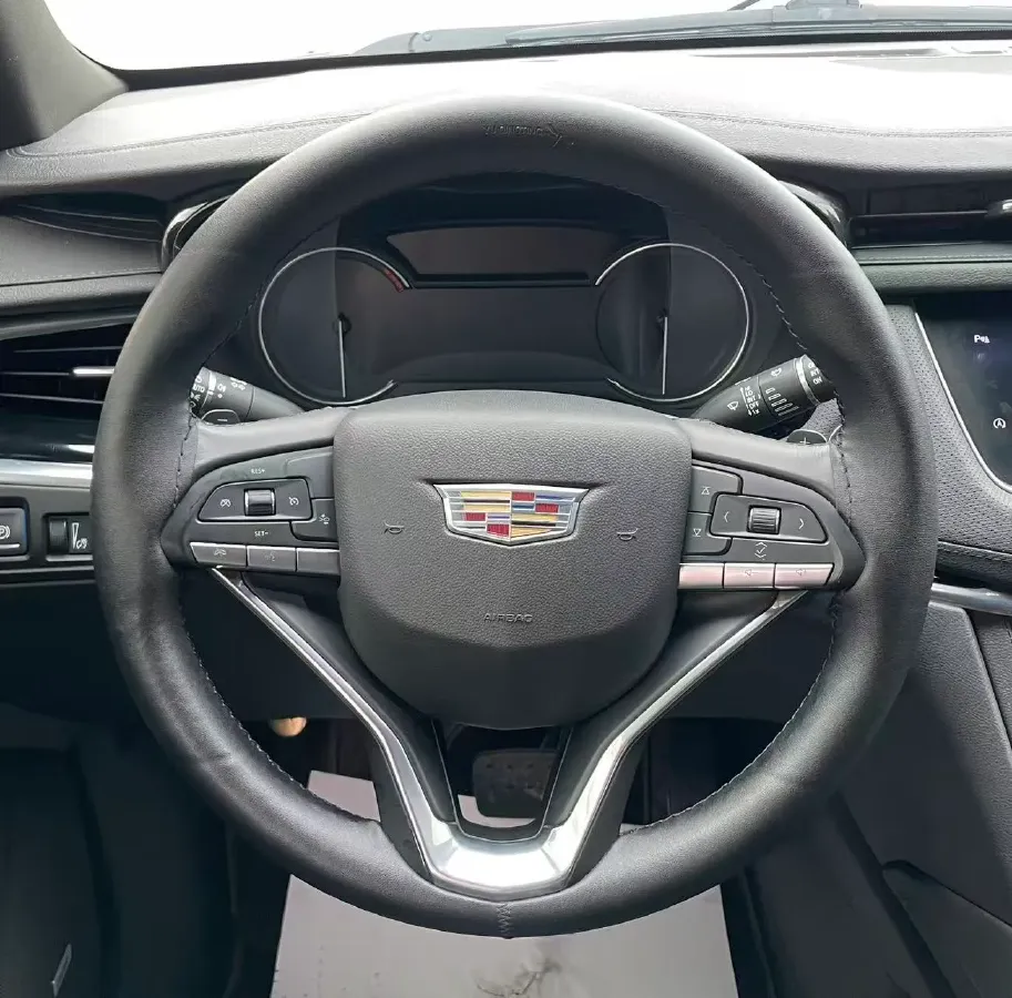 2021 Cadillac XT6 2.0T 237HP L4 9AT,autocango,china used car exporter,china ev exporter,chinese used car exporter,chinese used ev exporter
