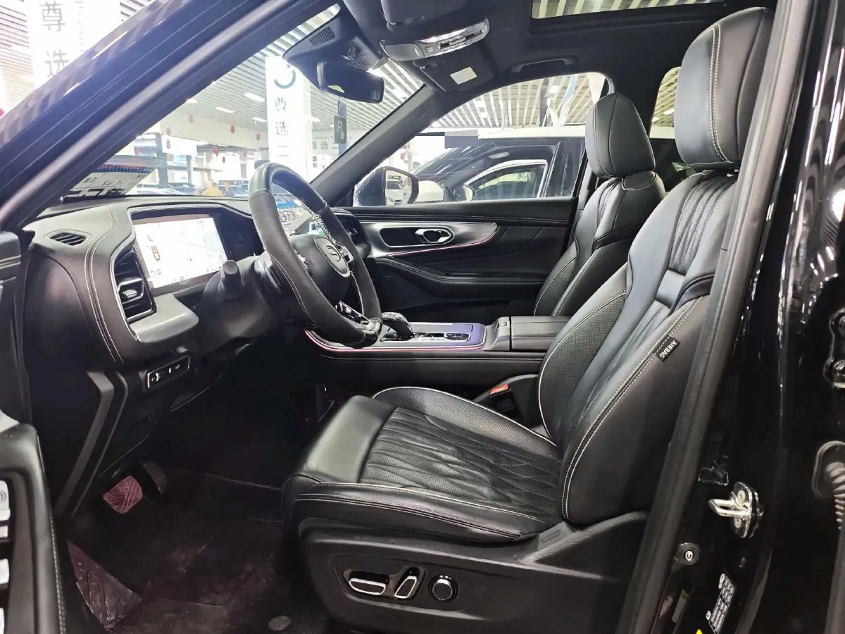 2022 GAC Trumpchi GS8 2.0T 252HP L4 8AT,autocango,china used car exporter,china ev exporter,chinese used car exporter,chinese used ev exporter