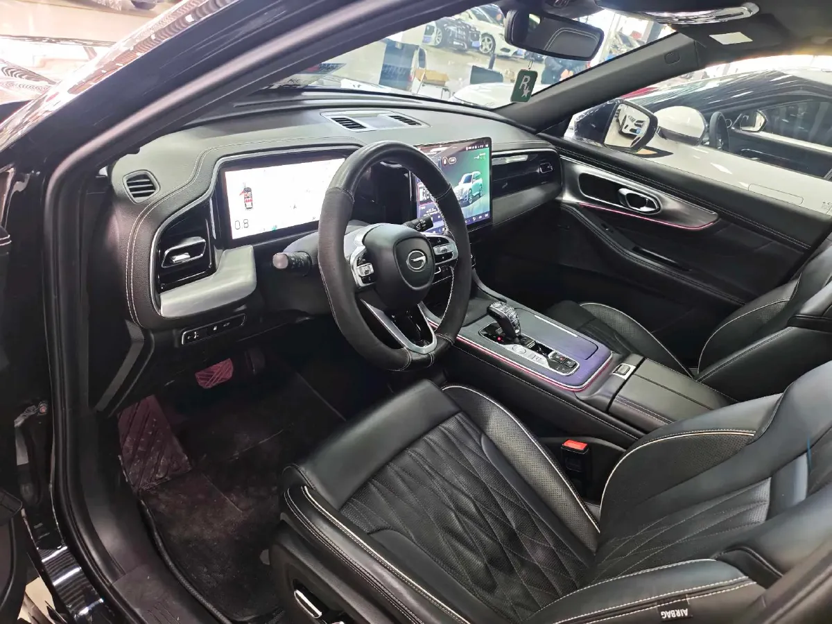 2022 GAC Trumpchi GS8 2.0T 252HP L4 8AT,autocango,china used car exporter,china ev exporter,chinese used car exporter,chinese used ev exporter