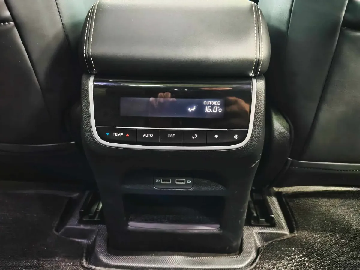 2022 GAC Trumpchi GS8 2.0T 252HP L4 8AT,autocango,china used car exporter,china ev exporter,chinese used car exporter,chinese used ev exporter