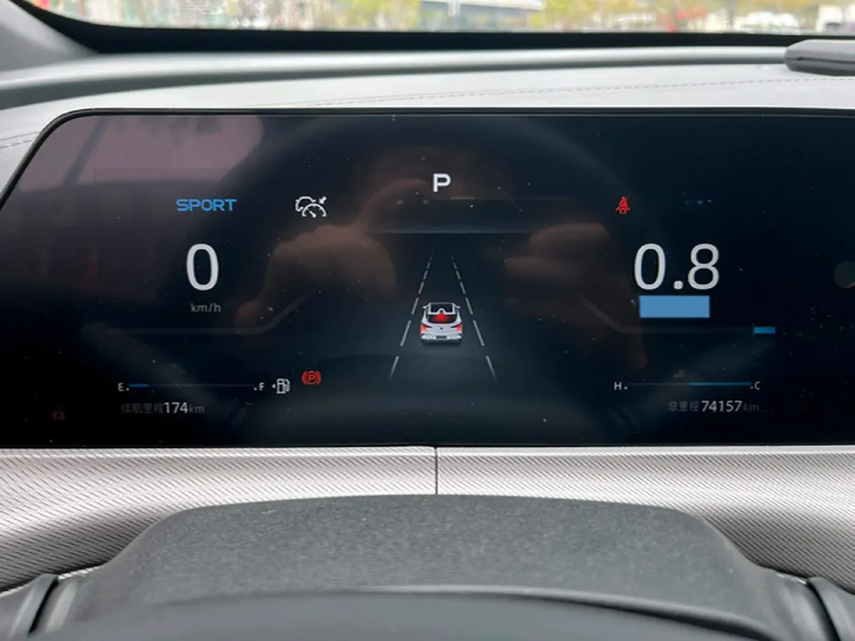 2022 ChangAn UNI-T 1.5T 188HP L4 7DCT,autocango,china used car exporter,china ev exporter,chinese used car exporter,chinese used ev exporter