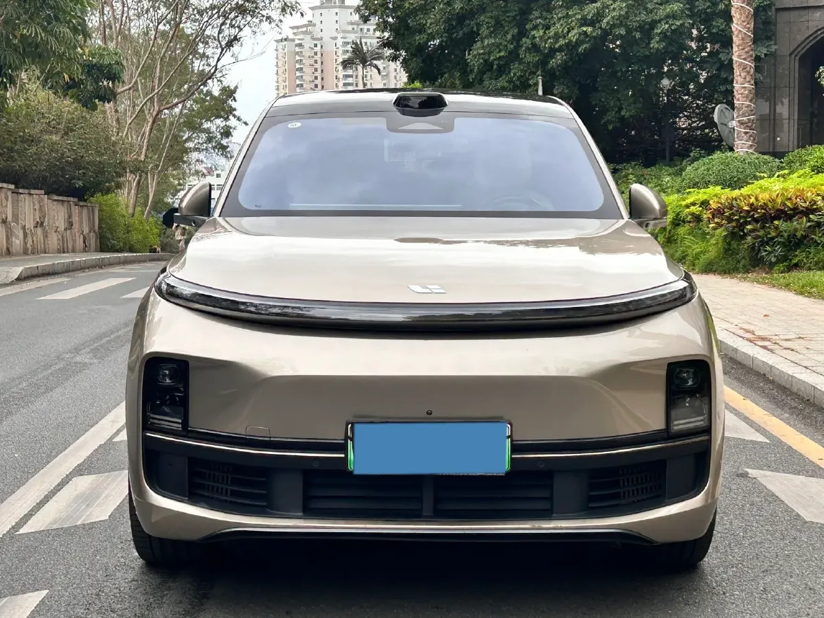 2022 Li L9 Range Extended 154HP REEV 42.6KWH,autocango,china used car exporter,china ev exporter,chinese used car exporter,chinese used ev exporter