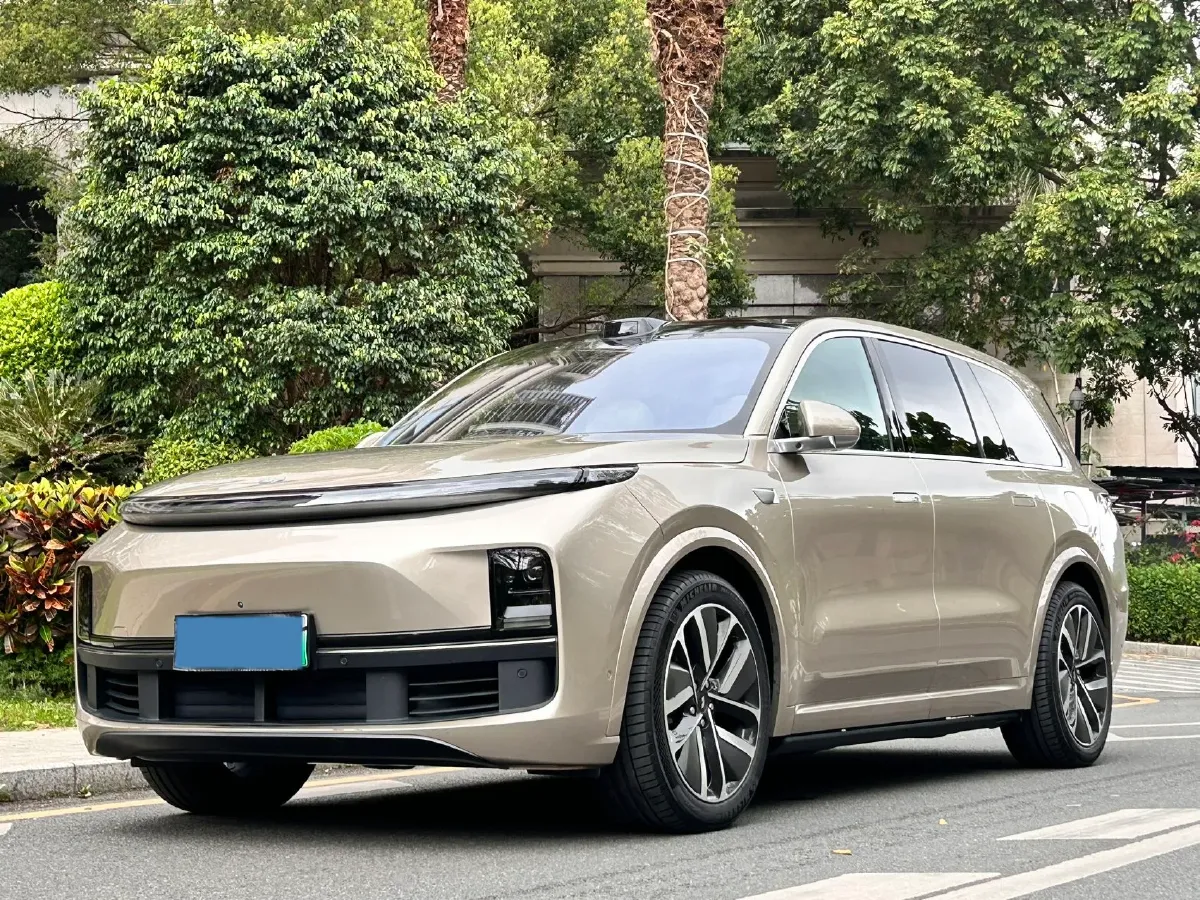 2022 Li L9 Range Extended 154HP REEV 42.6KWH,autocango,china used car exporter,china ev exporter,chinese used car exporter,chinese used ev exporter