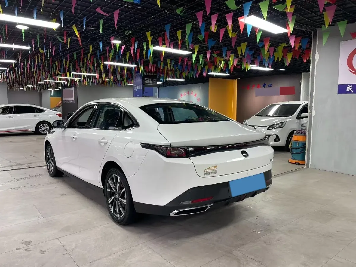 2025 ChangAn Eado 1.5T 192HP L4 7DCT,autocango,china used car exporter,china ev exporter,chinese used car exporter,chinese used ev exporter