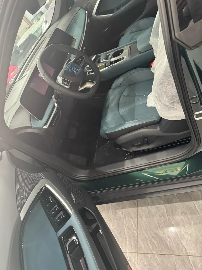 2025 MG 7 1.5T 188HP L4 7DCT,autocango,china used car exporter,china ev exporter,chinese used car exporter,chinese used ev exporter