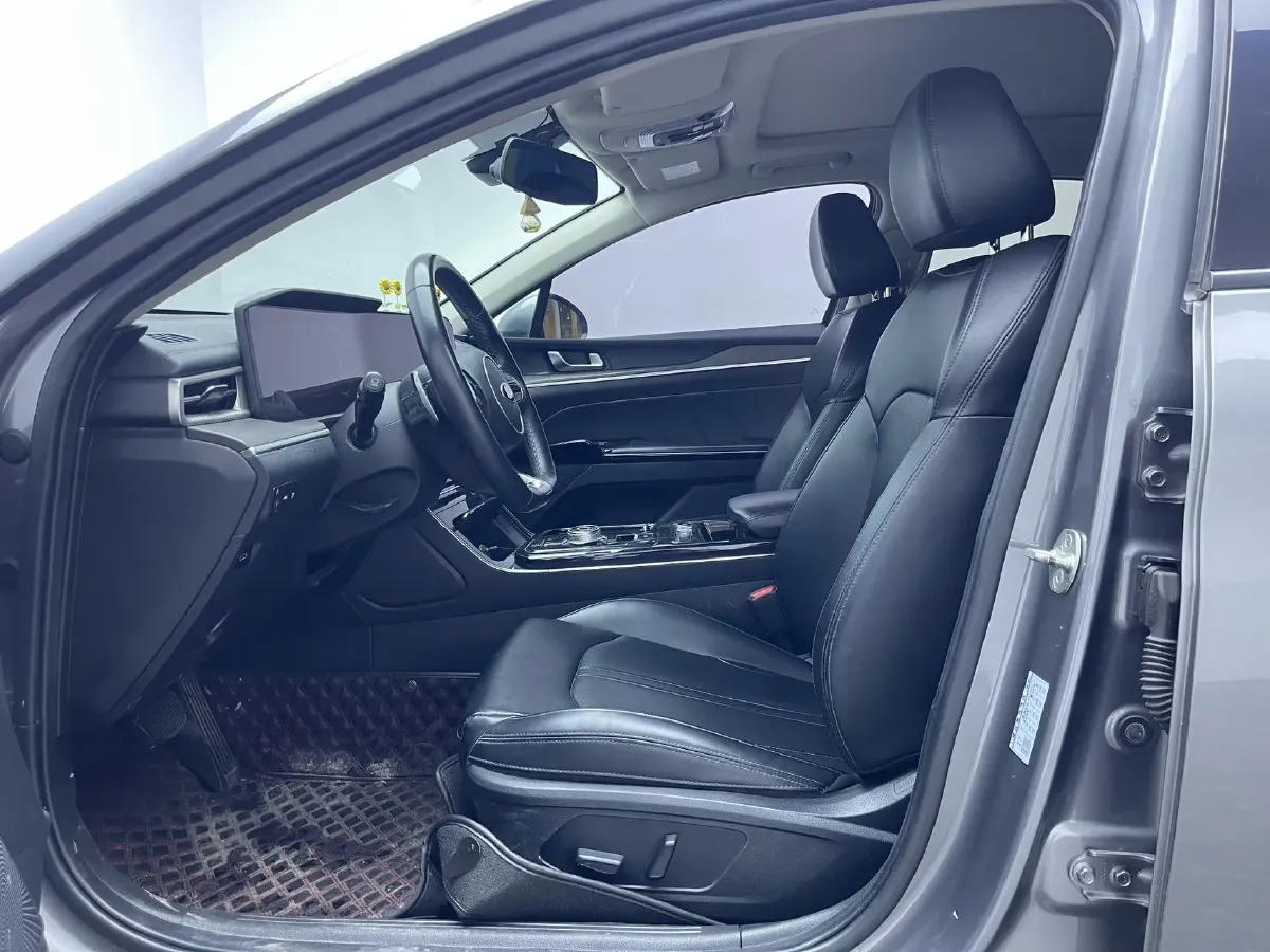 2020 Kia K5 1.5T 170HP L4 7DCT,autocango,china used car exporter,china ev exporter,chinese used car exporter,chinese used ev exporter