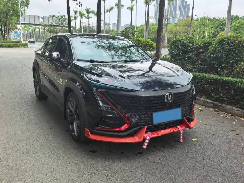 2020 ChangAn UNI-T 1.5T 180HP L4 7DCT,autocango,china used car exporter,china ev exporter,chinese used car exporter,chinese used ev exporter