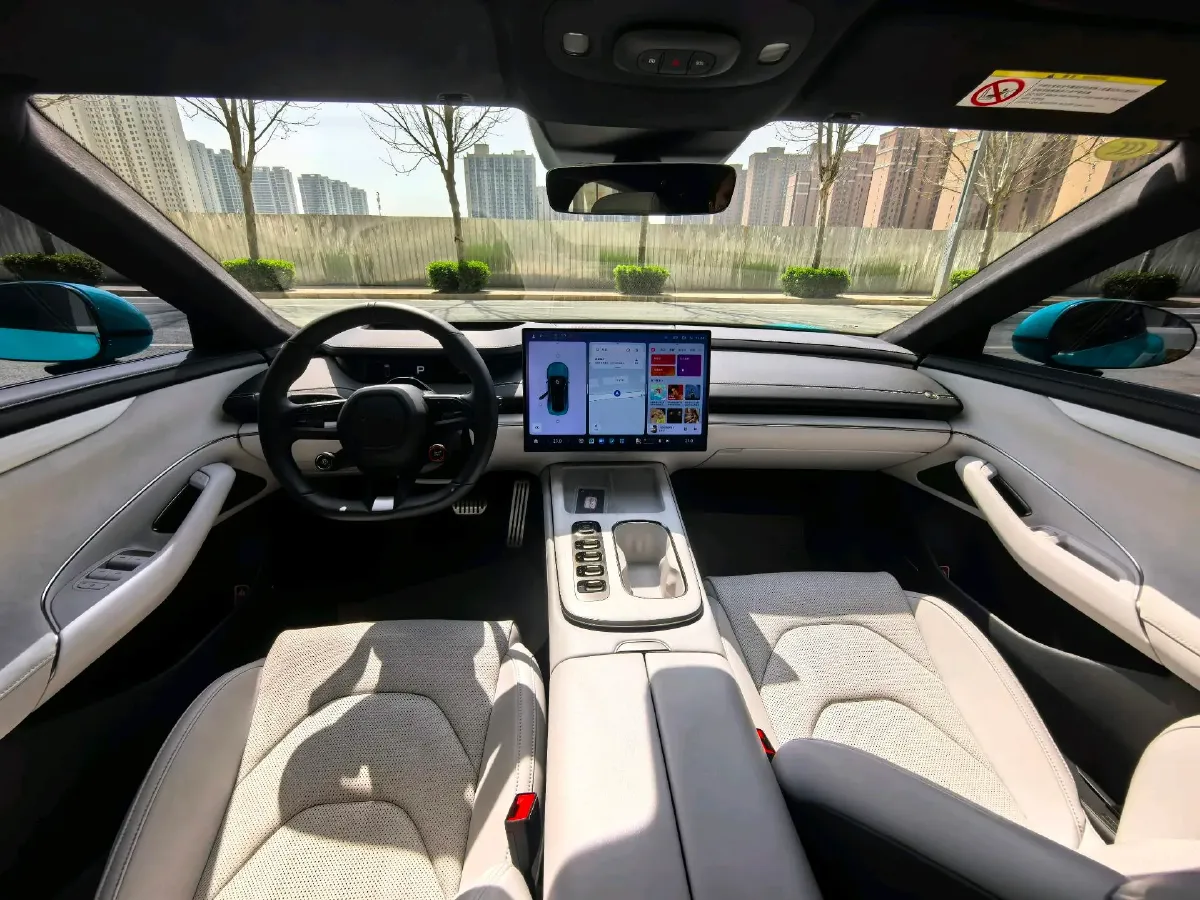 2024 MI SU7 BEV 101KWH,autocango,china used car exporter,china ev exporter,chinese used car exporter,chinese used ev exporter