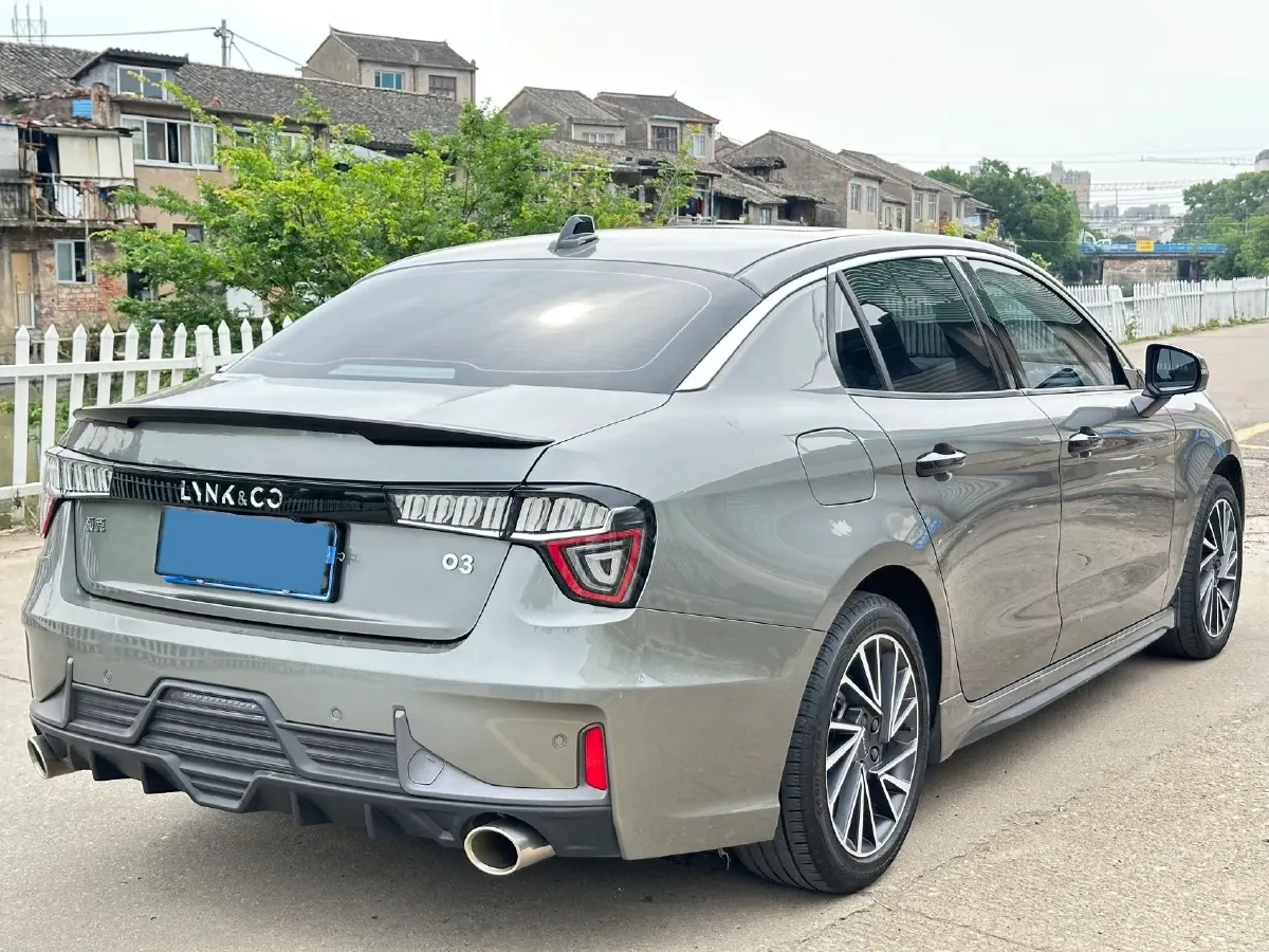 2022 LYNK&CO 03 2.0T 190HP L4 7DCT,autocango,china used car exporter,china ev exporter,chinese used car exporter,chinese used ev exporter