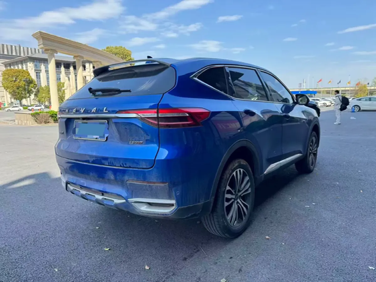 2021 Haval F7 2.0T 224HP L4 7DCT,autocango,china used car exporter,china ev exporter,chinese used car exporter,chinese used ev exporter
